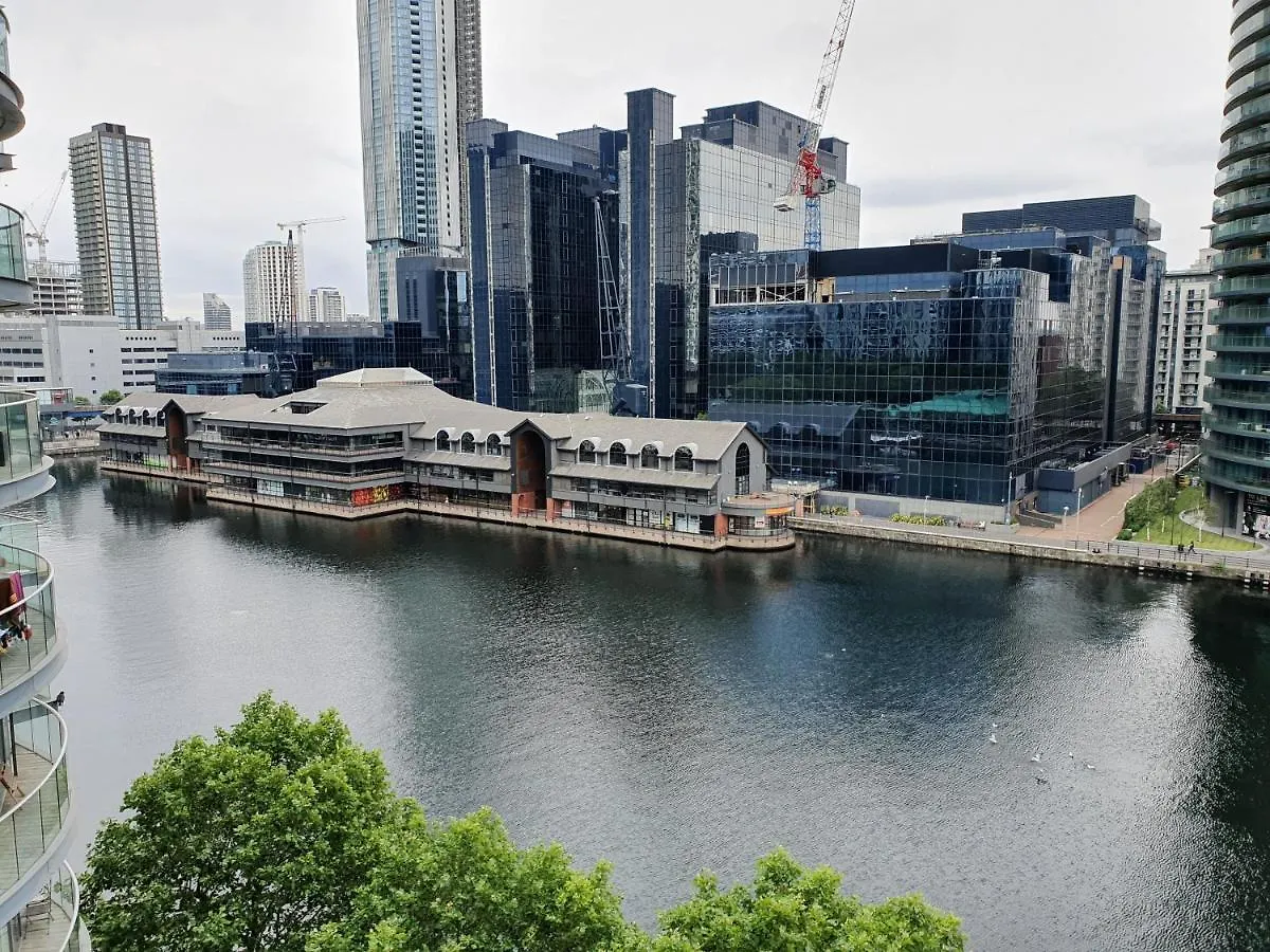 1 Bed Suite, Waterside, Canary Wharf London Egyesült Királyság